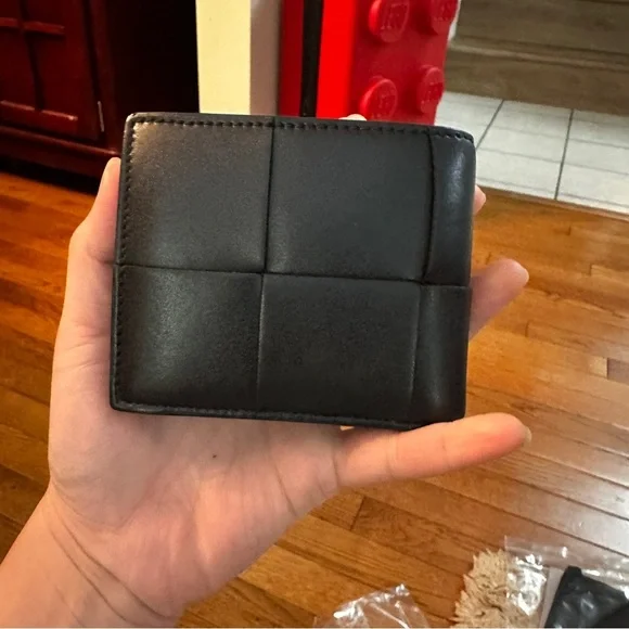 Cassette Bi-Fold Wallet With Coin Purse - Picture 4 of 8